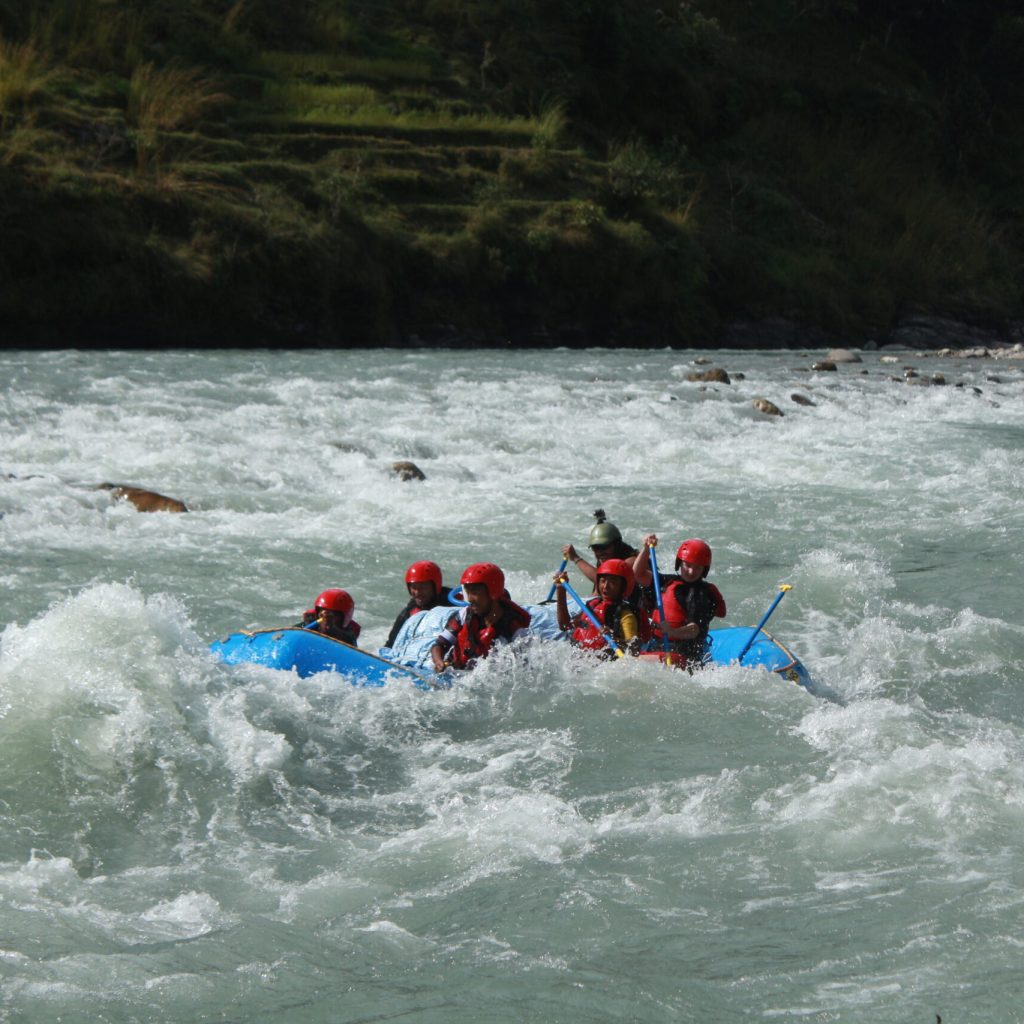 Budhi-Gandaki-rafting-12.jpg